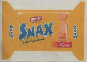 HONEY SNAX (and logo) trademark logo