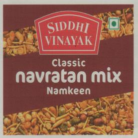 SIDDHI VINAYAK NAVRATAN MIX (and logo) trademark logo