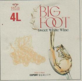 BIG FOOT SWEET WHITE WINE 4L (and logo) trademark logo