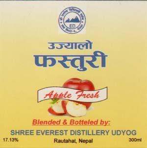 UJYALO FASTURI APPLE FRESH (and logo) trademark logo