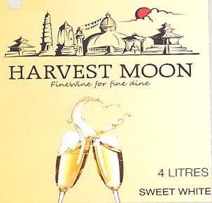 HARVEST MOON SWEET RED (4LTR.) (and logo) trademark logo