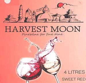 HARVEST MOON SWEET WHITE (4 LTR) (and logo) trademark logo