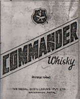 COMMANDER WHISKY (and logo) trademark logo