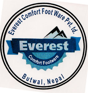 EVEREST COMFORT FOOTWEAR (and logo) trademark logo