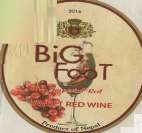 BIG FOOT (SWEET RED WINE) (and logo) trademark logo